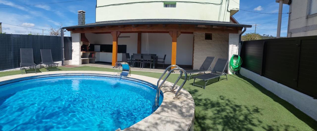 Freixido Casa Con Piscina Y Barbacoaヴィラ エクステリア 写真